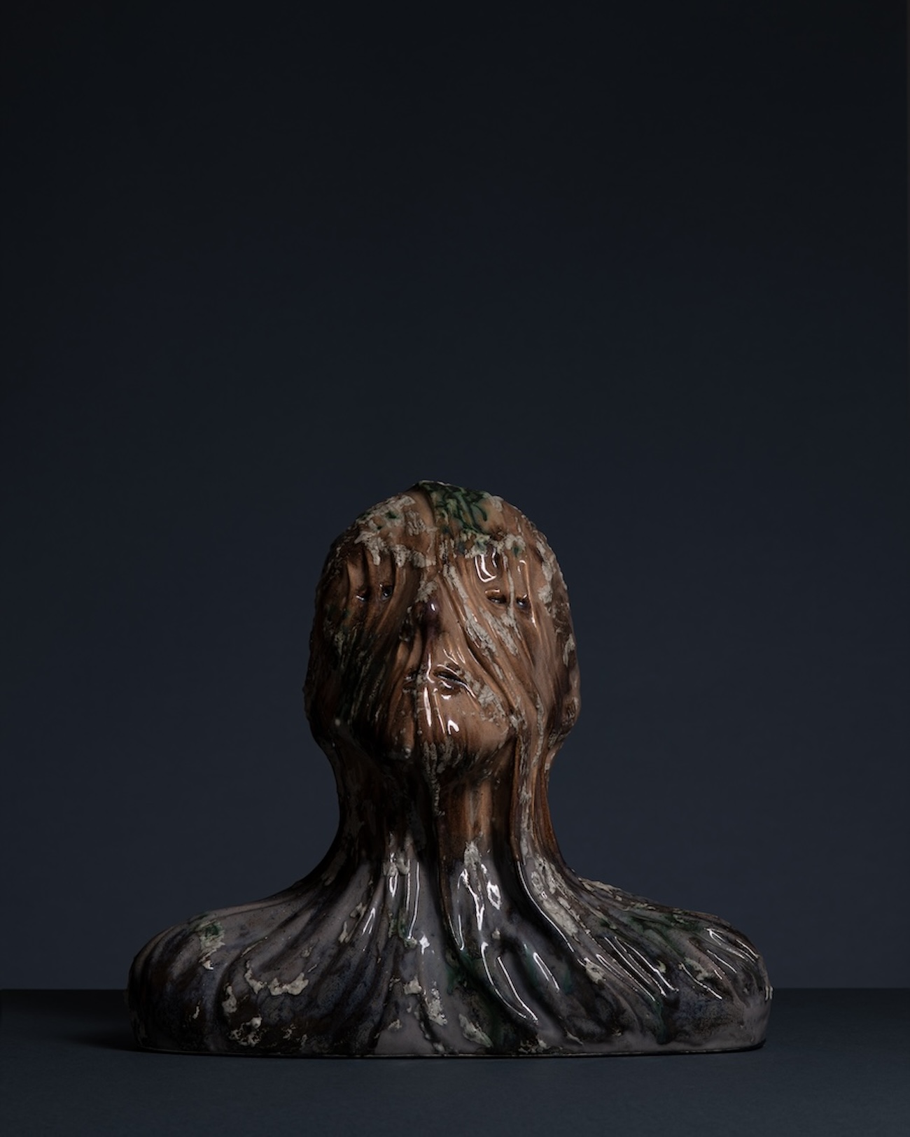 Mističan čovek 3 1 - full size