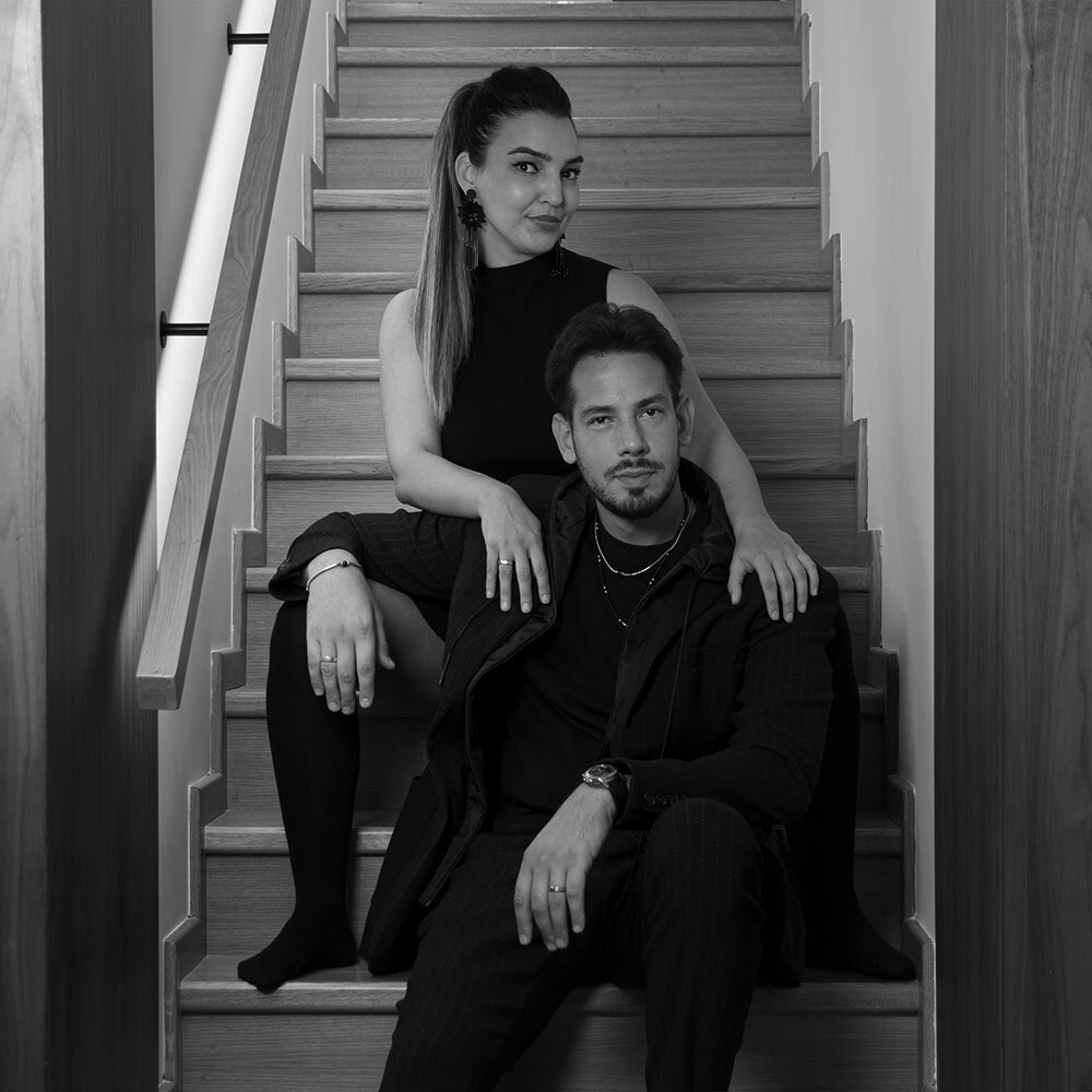 Renomearte - Aleksandar Brzaković i Sanja - keramika, vajanje, skulpture, heroji modernog doba, ručni rad o nama