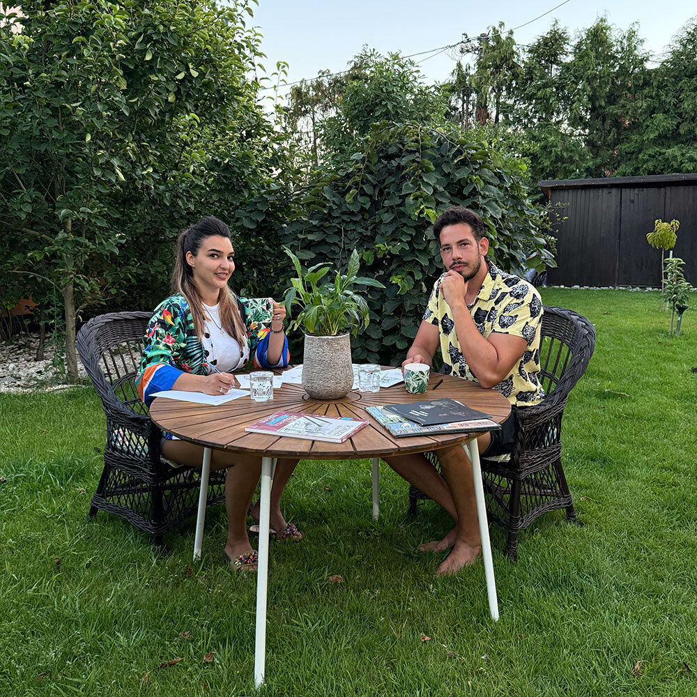 Renomearte - Aleksandar Brzaković i Sanja - keramika, vajanje, skulpture, heroji modernog doba, ručni rad o nama